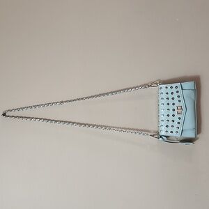 Steve Madden turn lock crossbody bag